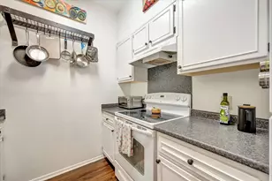 7071 N Holiday Dr, Galveston, TX 77550 - Photo 10
