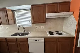 11506 Sagemeadow Ln, Houston, TX 77089 - Photo 6