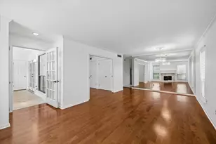 1601 S Shepherd Dr, Houston, TX 77019 - Photo 8