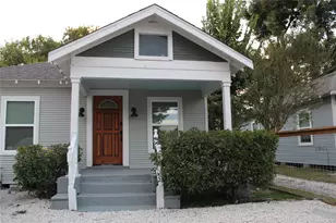 2713 Cochran St, Houston, TX 77009 - Photo 2