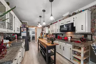 14014 Locke Ln, Houston, TX 77077 - Photo 10