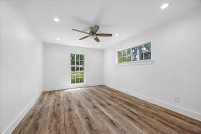 315 Fawnlake Drive, Houston, TX 77079 - Photo 16
