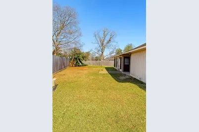 2706 Mayflower Landing Court, Webster, TX 77598 - Photo 20