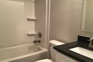 5026 Chase Stone Dr, Bacliff, TX 77518 - Photo 10