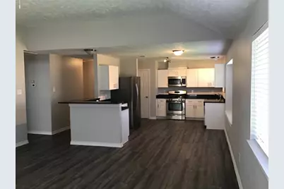 5026 Chase Stone Drive, Bacliff, TX 77518 - Photo 2