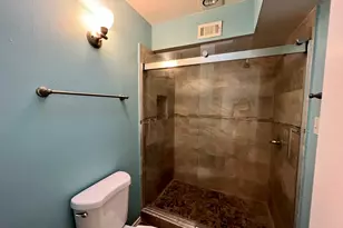 13140 Trail Hollow Dr, Houston, TX 77079 - Photo 16