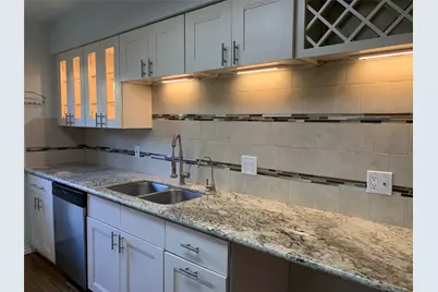 13140 Trail Hollow Drive #3140, Houston, TX 77079 - Photo 6