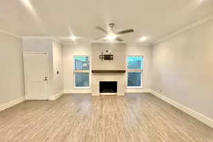 2323 Bering Dr, Houston, TX 77057 - Photo 12
