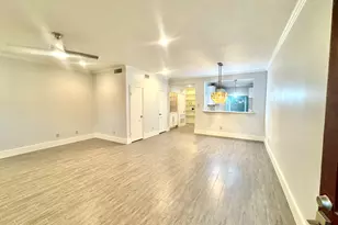 2323 Bering Dr, Houston, TX 77057 - Photo 10
