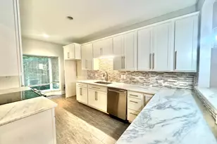 2323 Bering Dr, Houston, TX 77057 - Photo 16