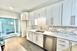 2323 Bering Dr, Houston, TX 77057 - Photo 20