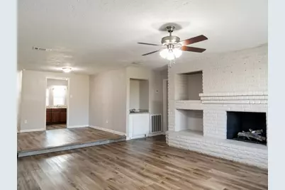 2806 W Birchdale Drive, Missouri City, TX 77489 - Photo 4