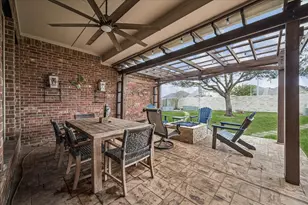 2902 Red Maple Dr, Katy, TX 77494 - Photo 4