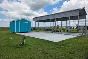 1069 Joy, Gilchrist, TX 77617 - Photo 2