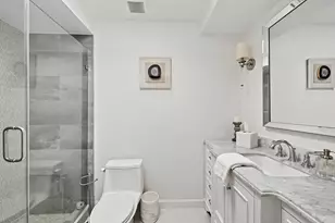 2216 Amberly Ct, Houston, TX 77063 - Photo 28