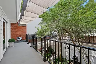 2216 Amberly Ct, Houston, TX 77063 - Photo 30