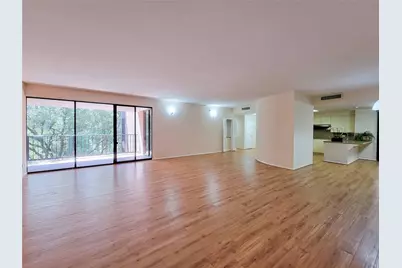 9333 Memorial Drive #414, Houston, TX 77024 - Photo 10