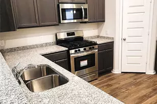 207 Tejas Vlg Pkwy, Beasley, TX 77417 - Photo 6