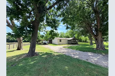 263 Camden Road, Chester, TX 75936 - Photo 32