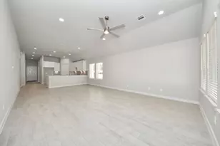 11107 Rose River Dr, Houston, TX 77044 - Photo 12