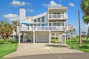 4101 Ghost Crab Ln, Galveston, TX 77554 - Photo 2