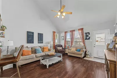 4407 Arbor Lane, Pasadena, TX 77505 - Photo 10