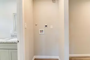 2214 McKee St, Houston, TX 77009 - Photo 8