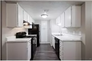 8100 N N Mopac Expressway, Austin, TX 78759 - Photo 10
