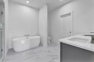 207 Edgewood St, Houston, TX 77011 - Photo 12