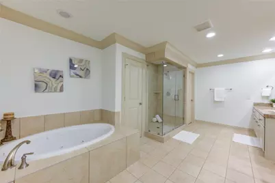13606 Teal Bluff Lane, Houston, TX 77077 - Photo 32