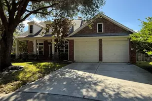 814 Spring Mist Ct, Sugar Land, TX 77479 - Photo 2