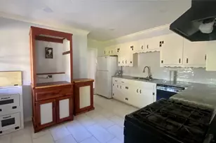 3720 Bryan Dr, Beaumont, TX 77707 - Photo 6