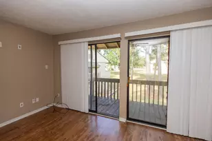 15919 Golf Club Dr, Crosby, TX 77532 - Photo 10