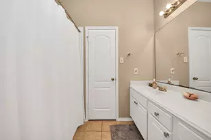 2507 Cypress Springs Ct, Pearland, TX 77584 - Photo 30