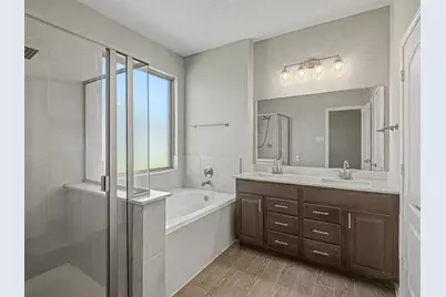 7202 Bakersfield Court, Rosharon, TX 77583 - Photo 10