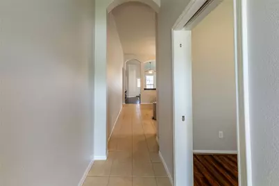13927 Merganser Dtr, South Houston, TX 77047 - Photo 4