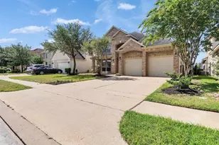 18103 Blues Point Dr, Cypress, TX 77429 - Photo 2