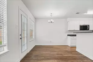 9151 Autumn Harvest Dr, Houston, TX 77064 - Photo 4