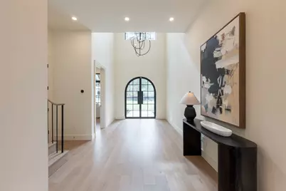 765 Sue Barnett Drive, Houston, TX 77018 - Photo 4