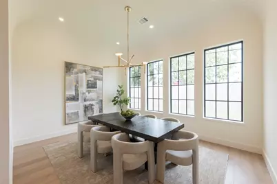 765 Sue Barnett Drive, Houston, TX 77018 - Photo 20