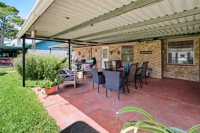 1912 Winding Creek Drive, Pearland, TX 77581 - Photo 16