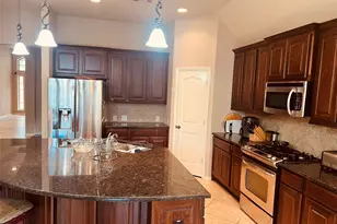 21819 Oleaster Springs Ln, Richmond, TX 77469 - Photo 8