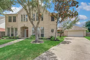 12011 Snowbird Ct, Stafford, TX 77477 - Photo 2