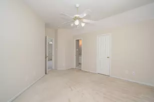 12011 Snowbird Ct, Stafford, TX 77477 - Photo 24