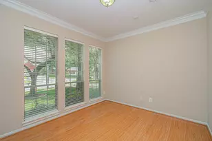 12011 Snowbird Ct, Stafford, TX 77477 - Photo 8