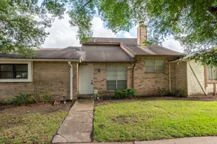 6682 Westwick Dr, Houston, TX 77072 - Photo 2