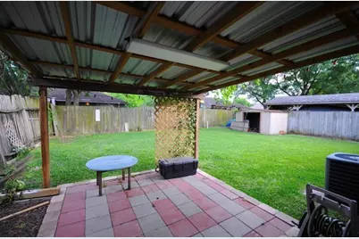 3727 Meadow Place Drive, Houston, TX 77082 - Photo 16