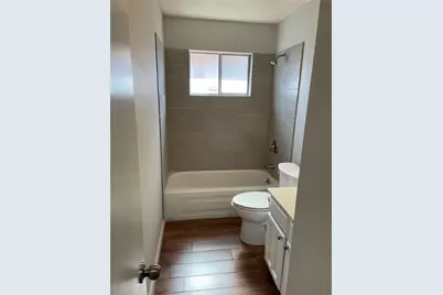 505 Landing Boulevard, League City, TX 77573 - Photo 6