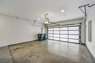 716 W Drew St, Houston, TX 77006 - Photo 36