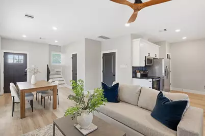 4723 Mallow Street #B, Houston, TX 77033 - Photo 6